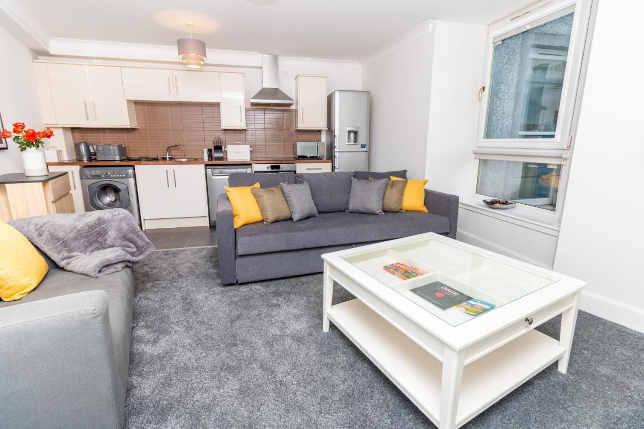 D'City Apartment, Up To 5 Guests Dundee Esterno foto