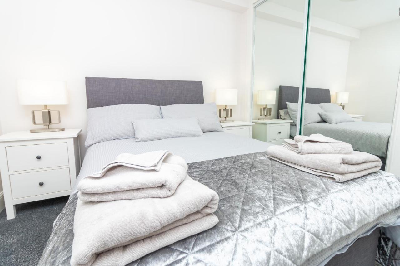 D'City Apartment, Up To 5 Guests Dundee Esterno foto