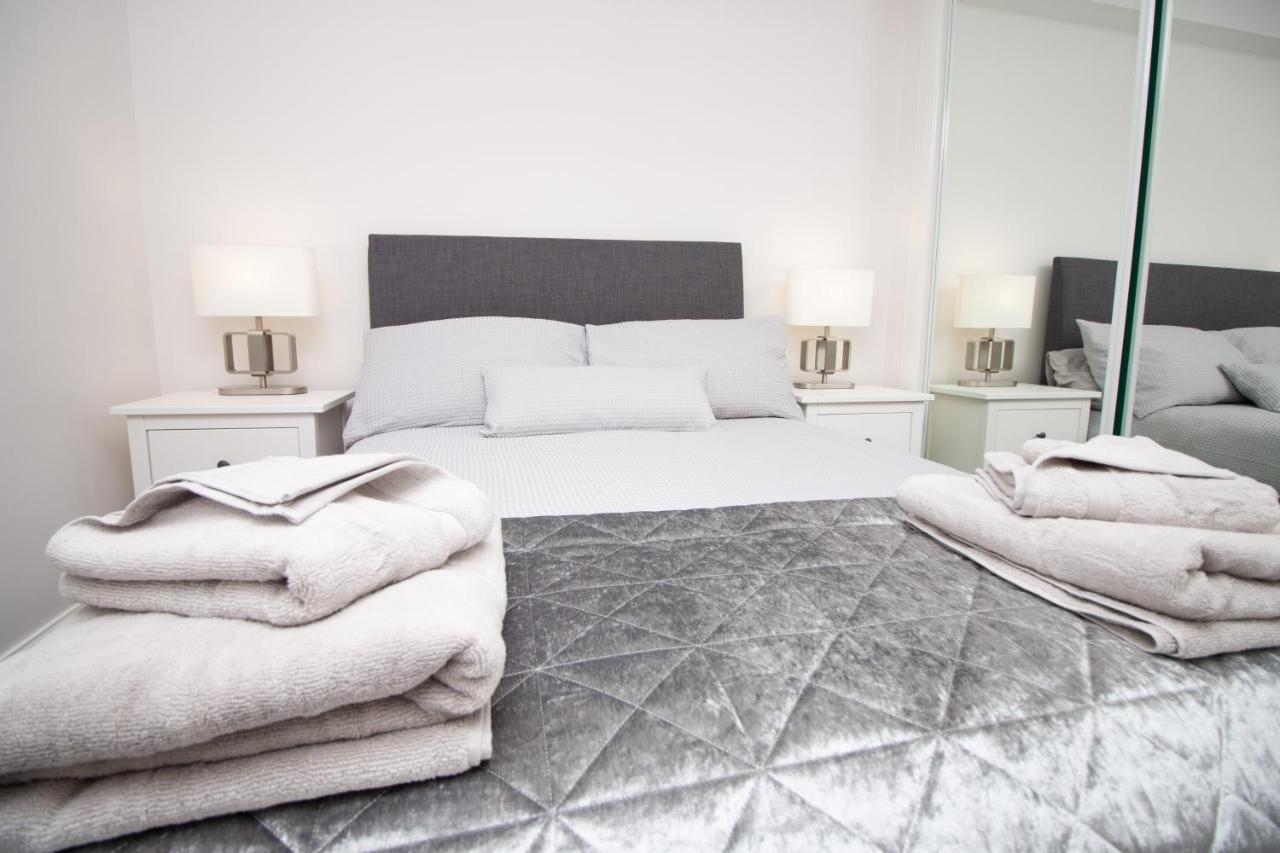 D'City Apartment, Up To 5 Guests Dundee Esterno foto
